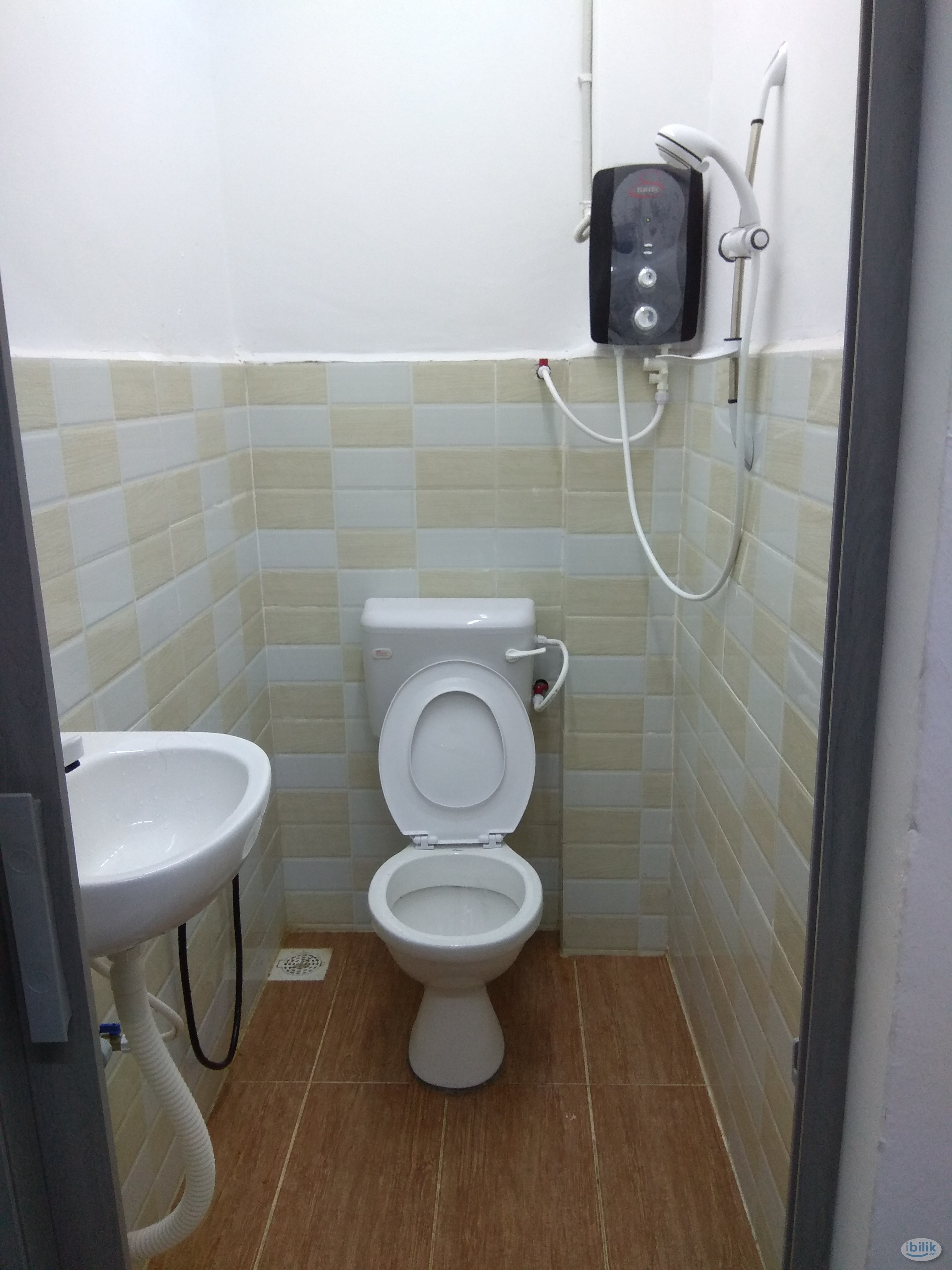 Single Room at Bandar Baru Uda, Johor Bahru - Image 5
