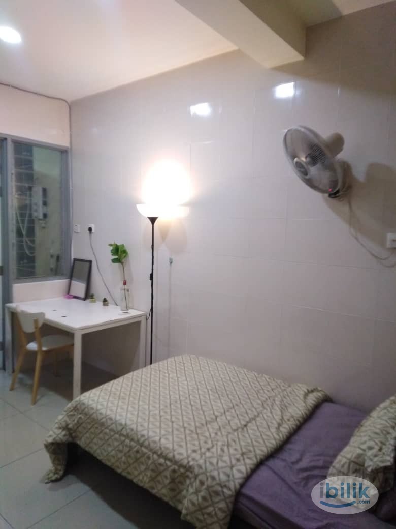 Single Room at Rafflesia Sentul Condominium, Sentul - Image 2