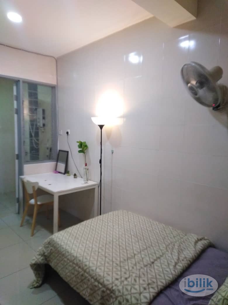 Single Room at Rafflesia Sentul Condominium, Beside LRT Sentul tIMUR - Image 4