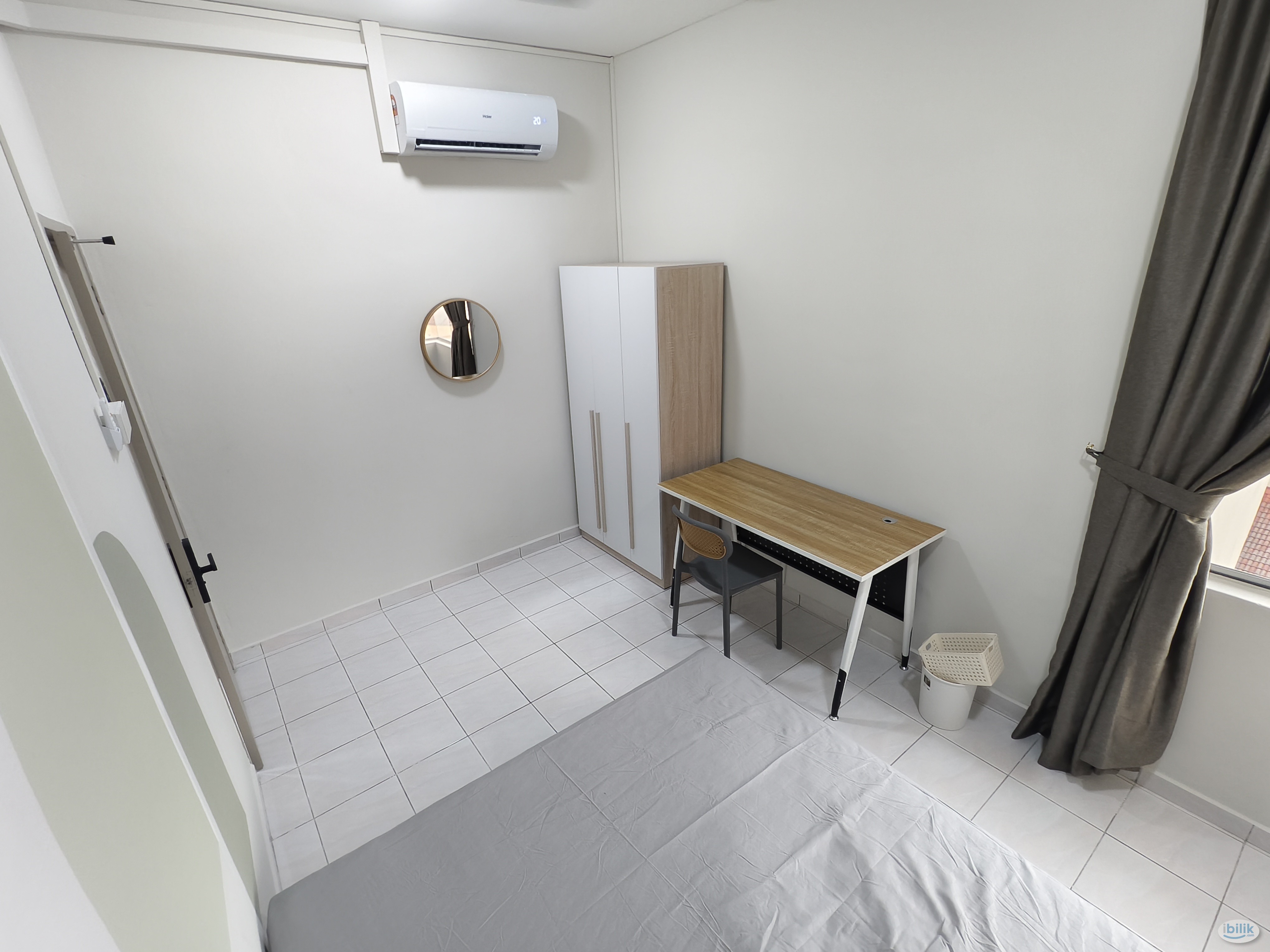 🏠Queen Room at Wangsa Metroview Wangsa Maju🏠-Free WiFi 🌐🚄Walking to LRT🚄ID Desgin Room - Image 3