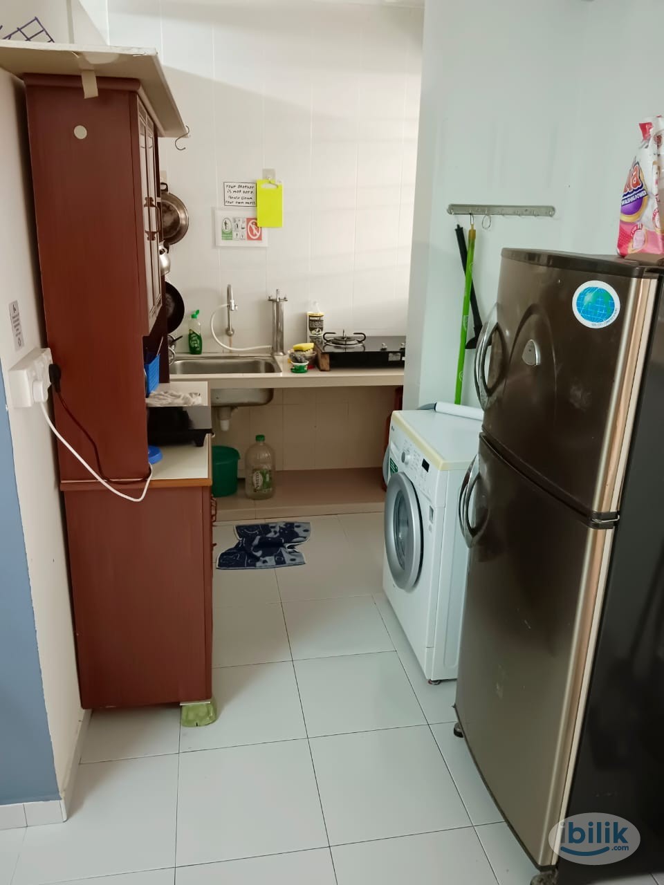 Medium room for rent Sri Saujana Aparment GEORGETWON. - Image 4