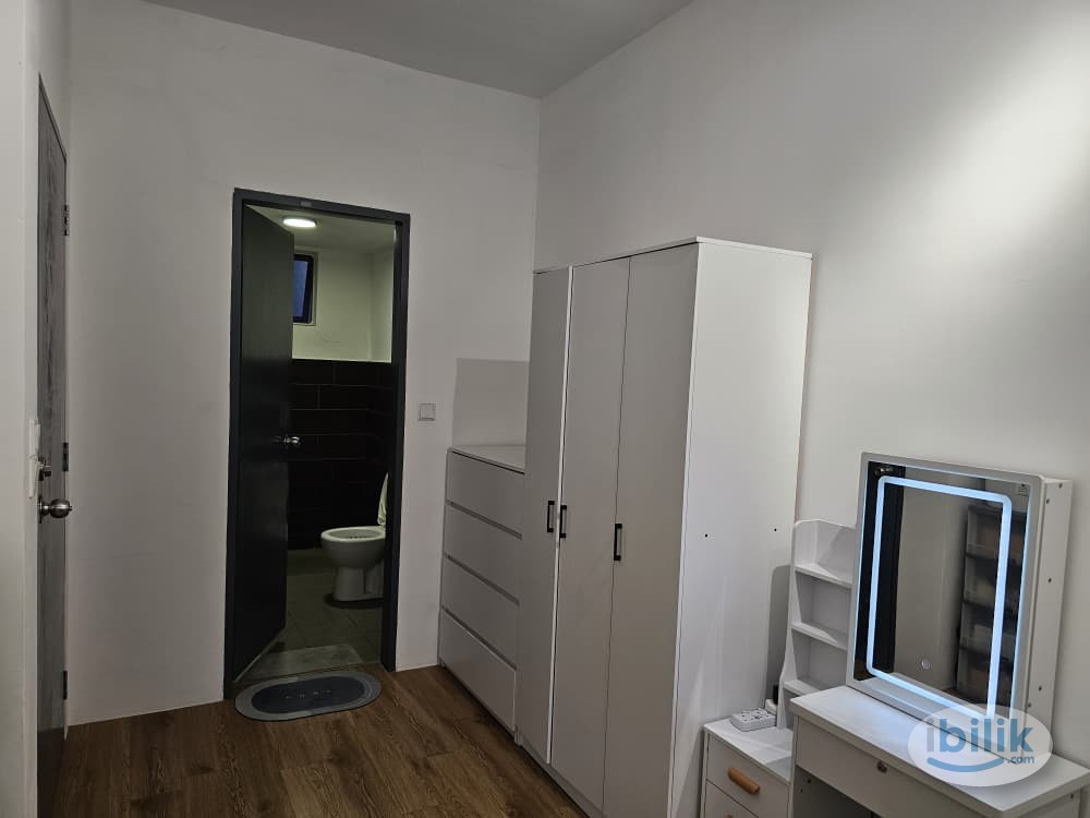 AIRCON Master Room Include All Utilities Sungai Long UTAR - Image 3