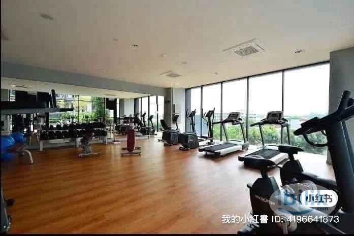 Middle Room at Utropolis Urbano, Glenmarie, Shah Alam - Image 2
