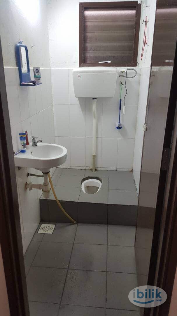 Single Room at Goodyear Court 9, UEP Subang Jaya - Image 2