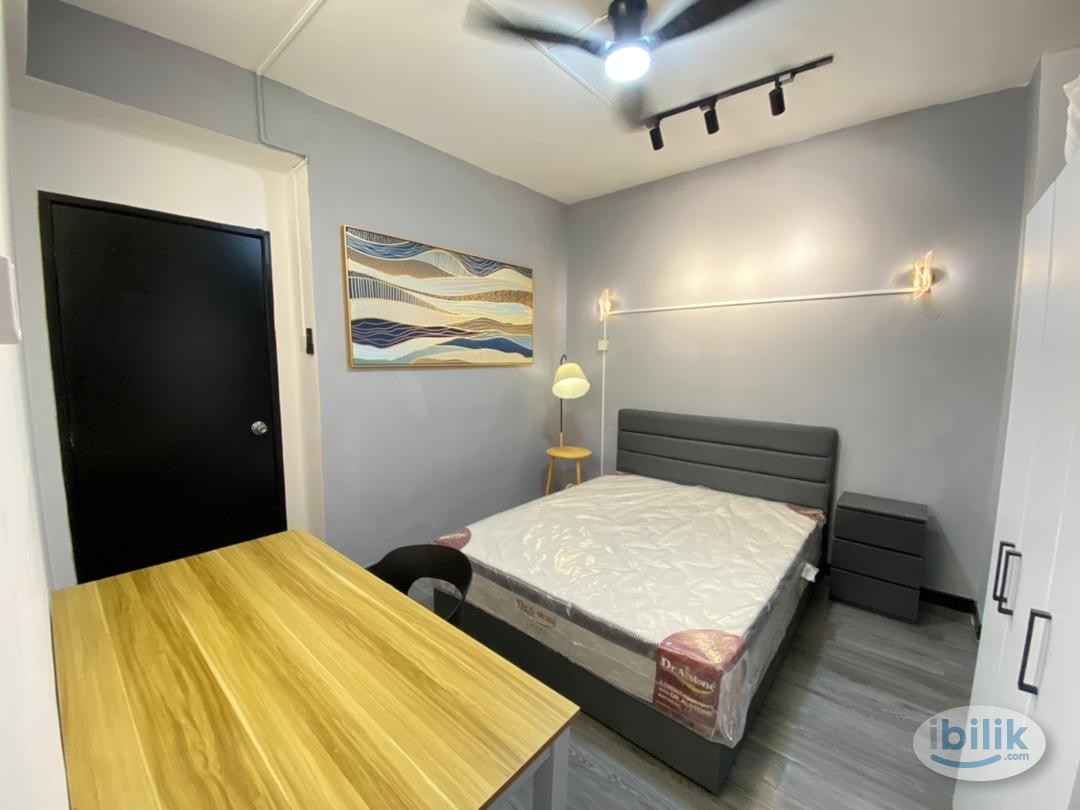 Middle Room at Pacific Place, Ara Damansara - Image 3