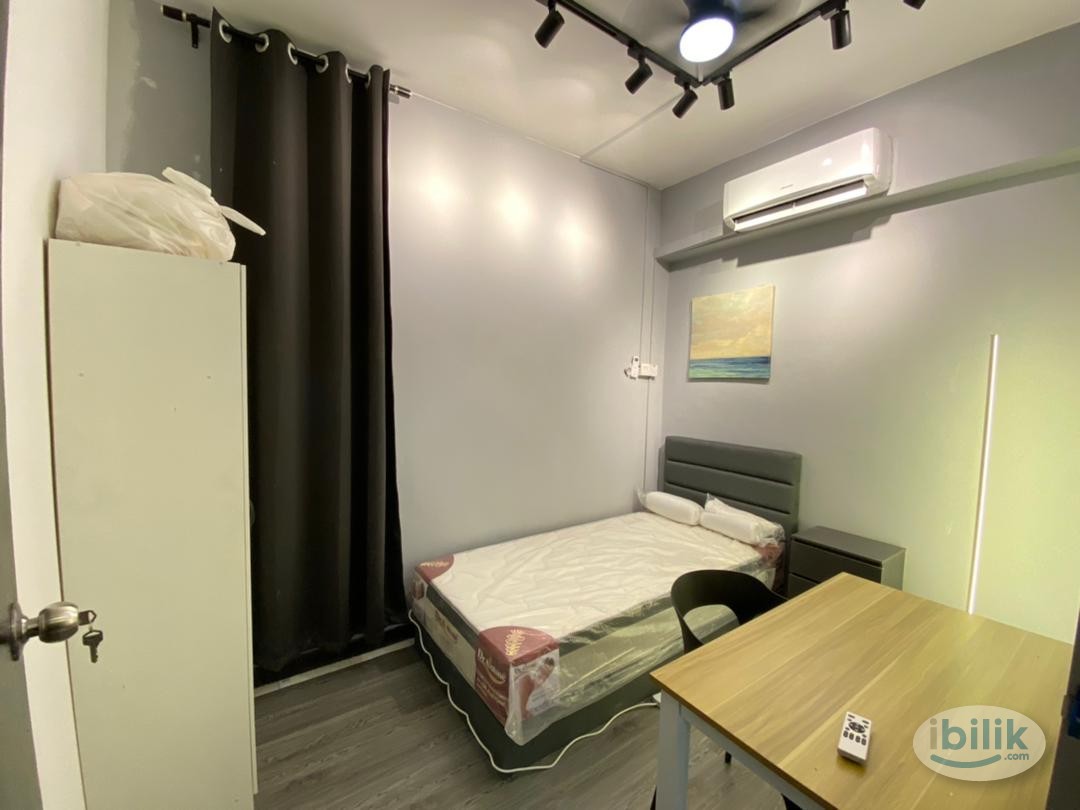Middle Room at Pacific Place, Ara Damansara - Image 4