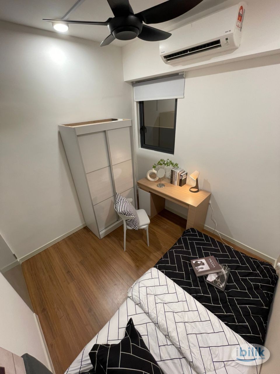 Single Room at M Vertica KL City Residences, Cheras - Image 1