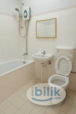 4 Bedrooms 3 Bathrooms 2-storey terrace house for Rent - Image 3