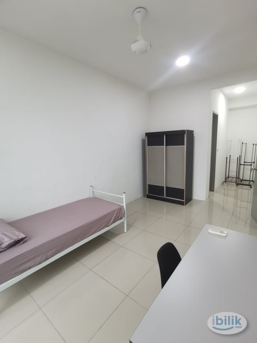 Master Room at Jalan Genting Klang, Setapak - Image 1
