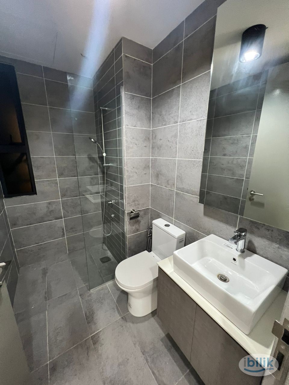 Cozy Single Room at Millerz Square, Old Klang Road - Image 2
