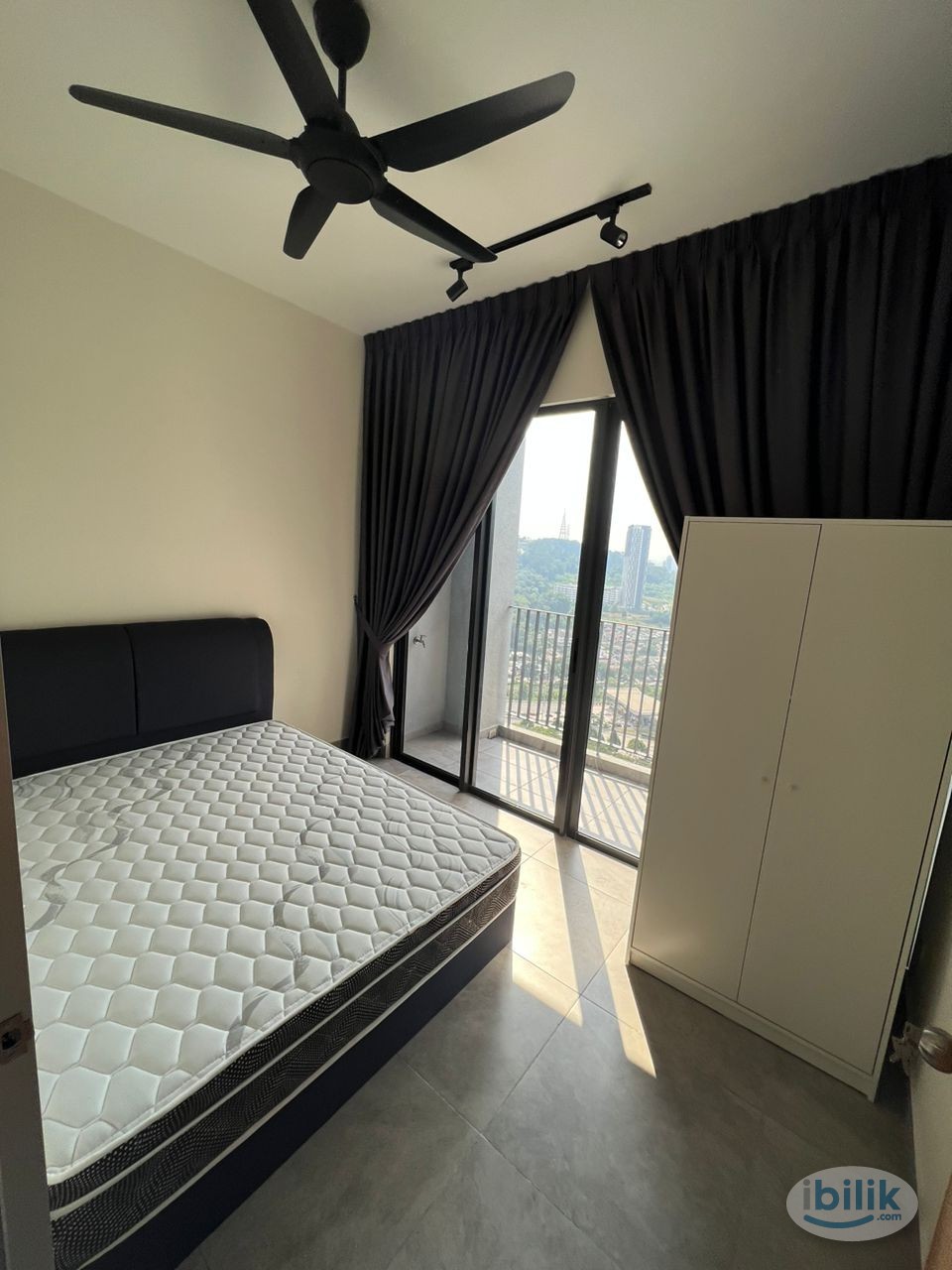 Nice Balcony Room at Millerz Square, Old Klang Road - Image 1
