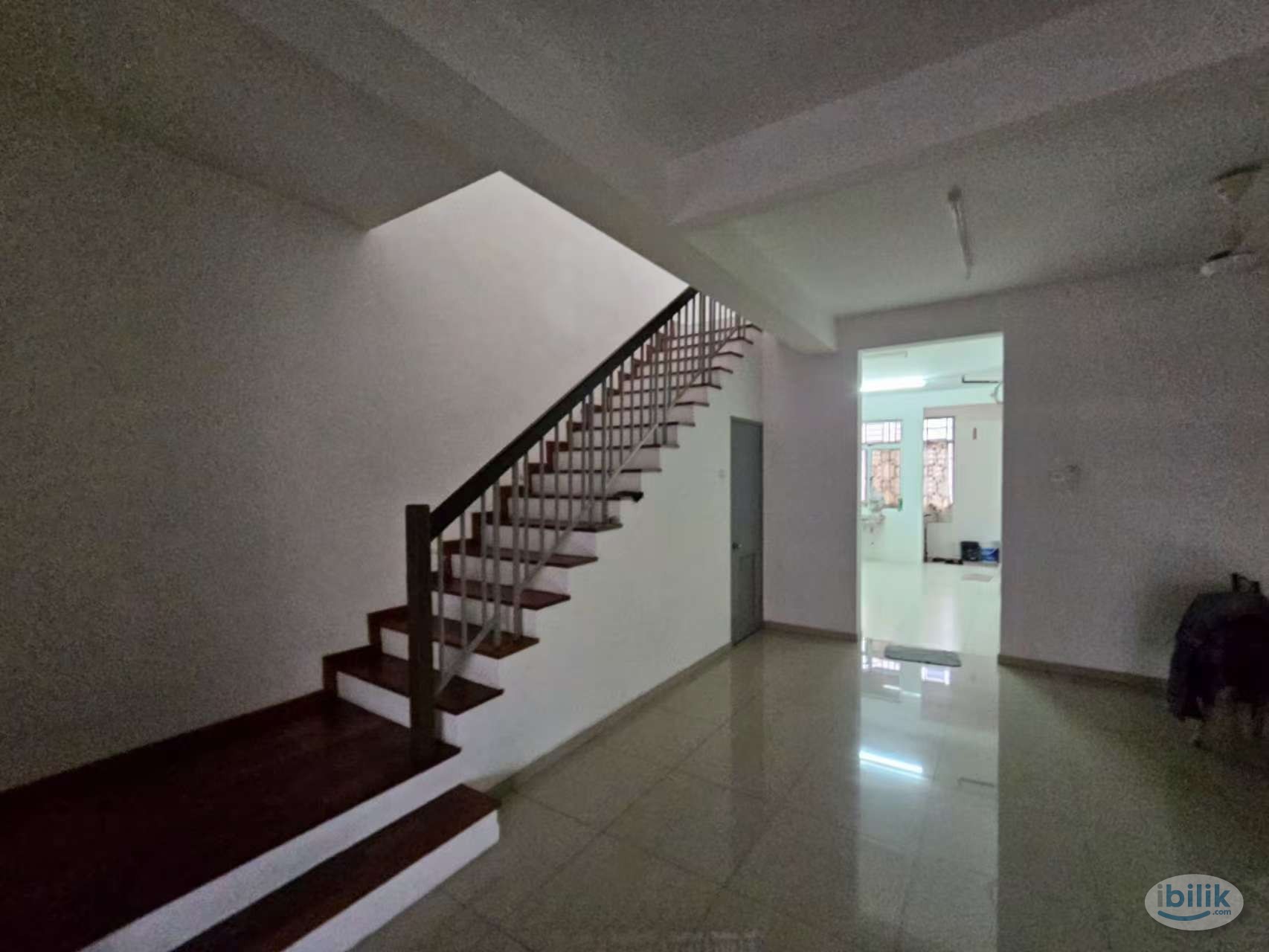 Middle Room at Rini Homes 1, Skudai - Image 4
