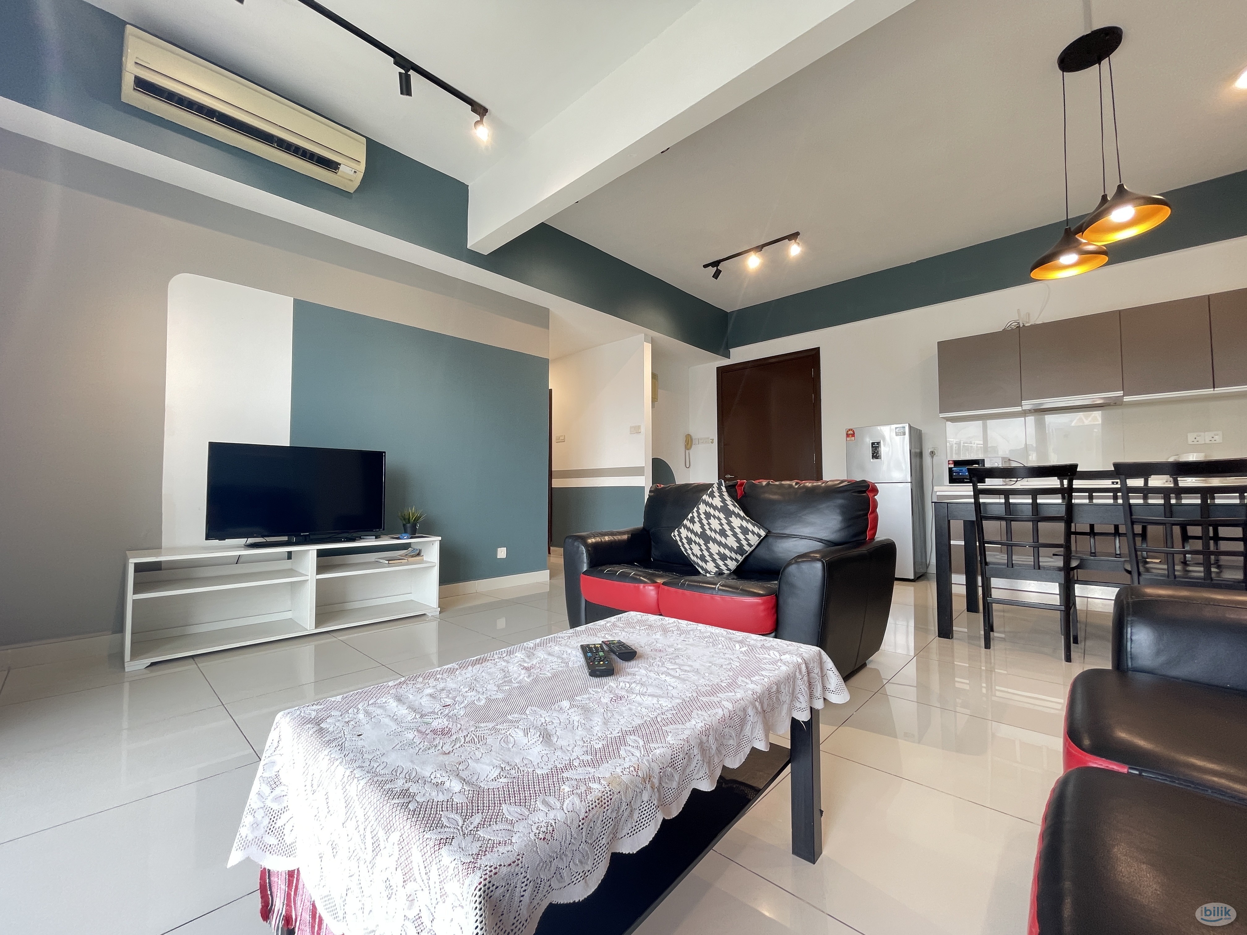 Regalia Residence Master Room For Rent - Image 1