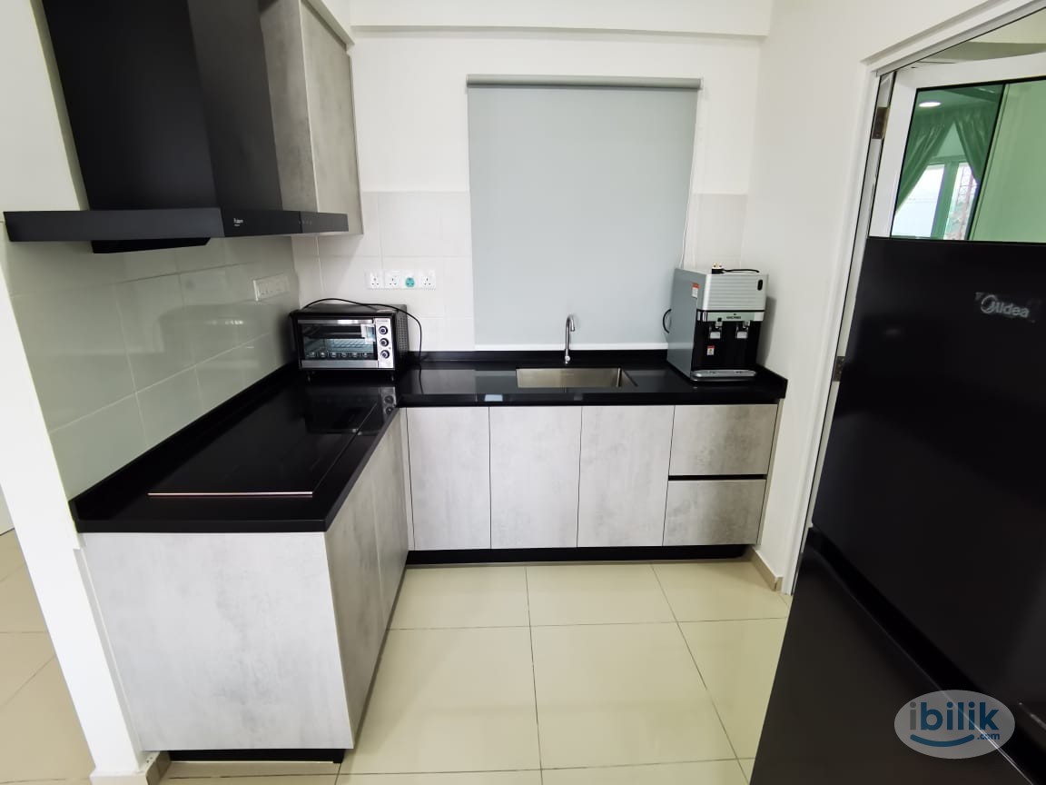 Single Room at Havana Beach Residences, Bayan Lepas - Image 2