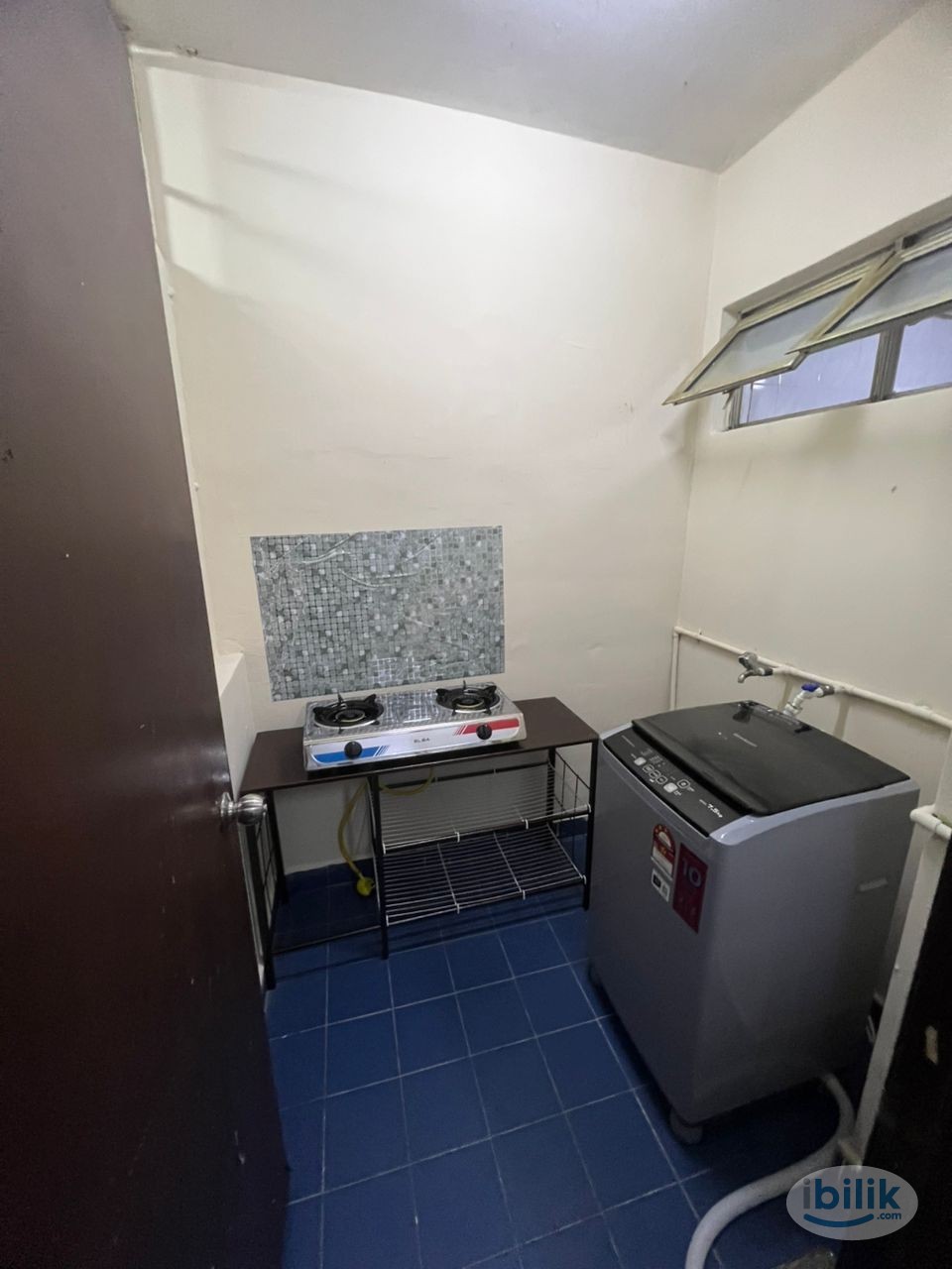 Middle Room at Ilham Apartment, TTDI Jaya - Image 3