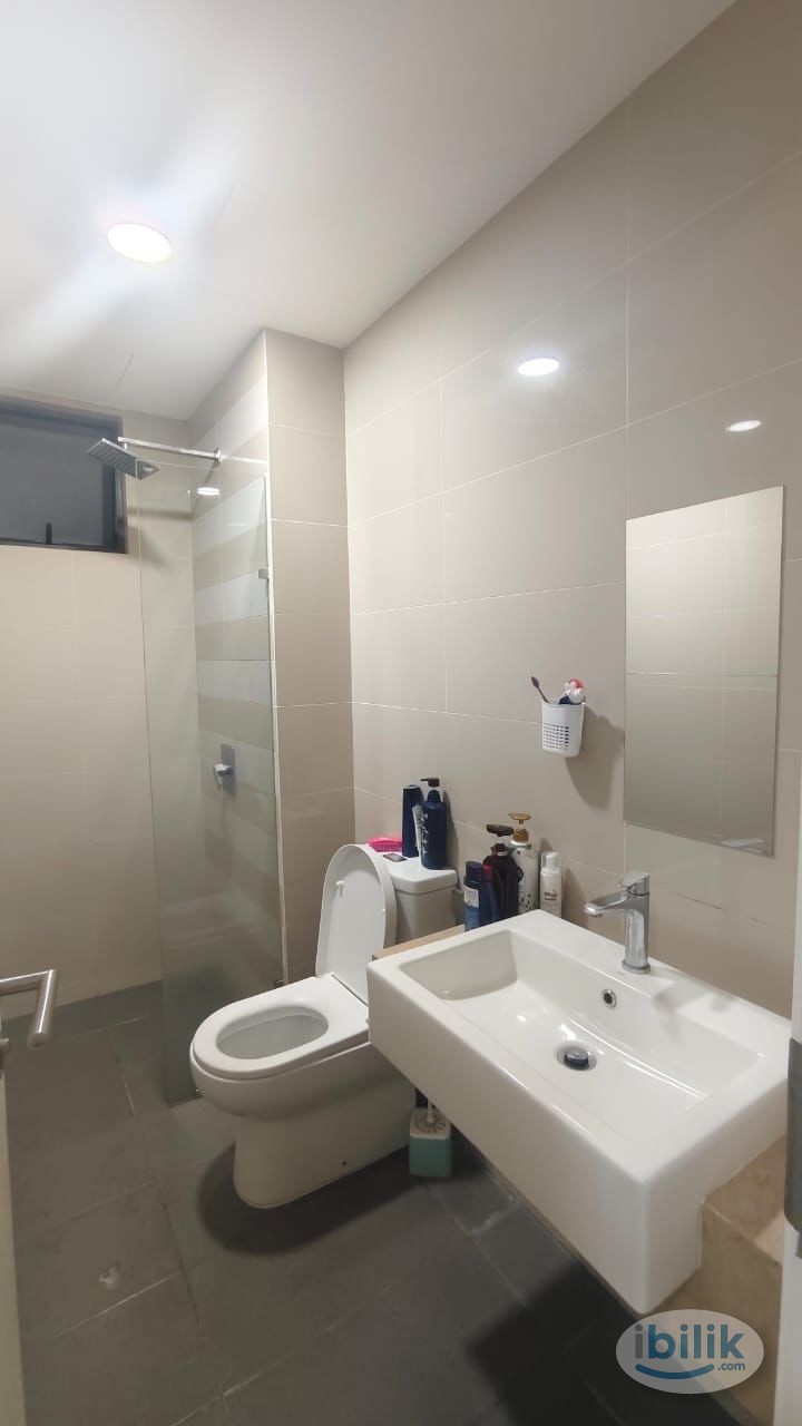 Middle Room at United Point Residence, Kepong - Image 2