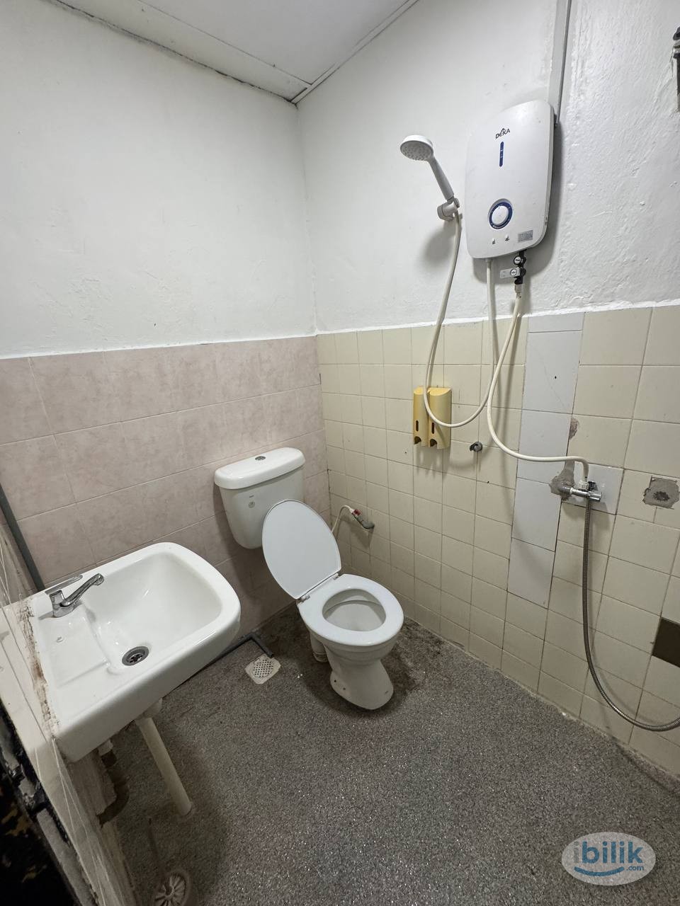 🔥10 Min to CIQ 🔥- Affordable room, fully furnished, ATTACHED private toilet and NO Deposit needed🥰🌟 - Image 3
