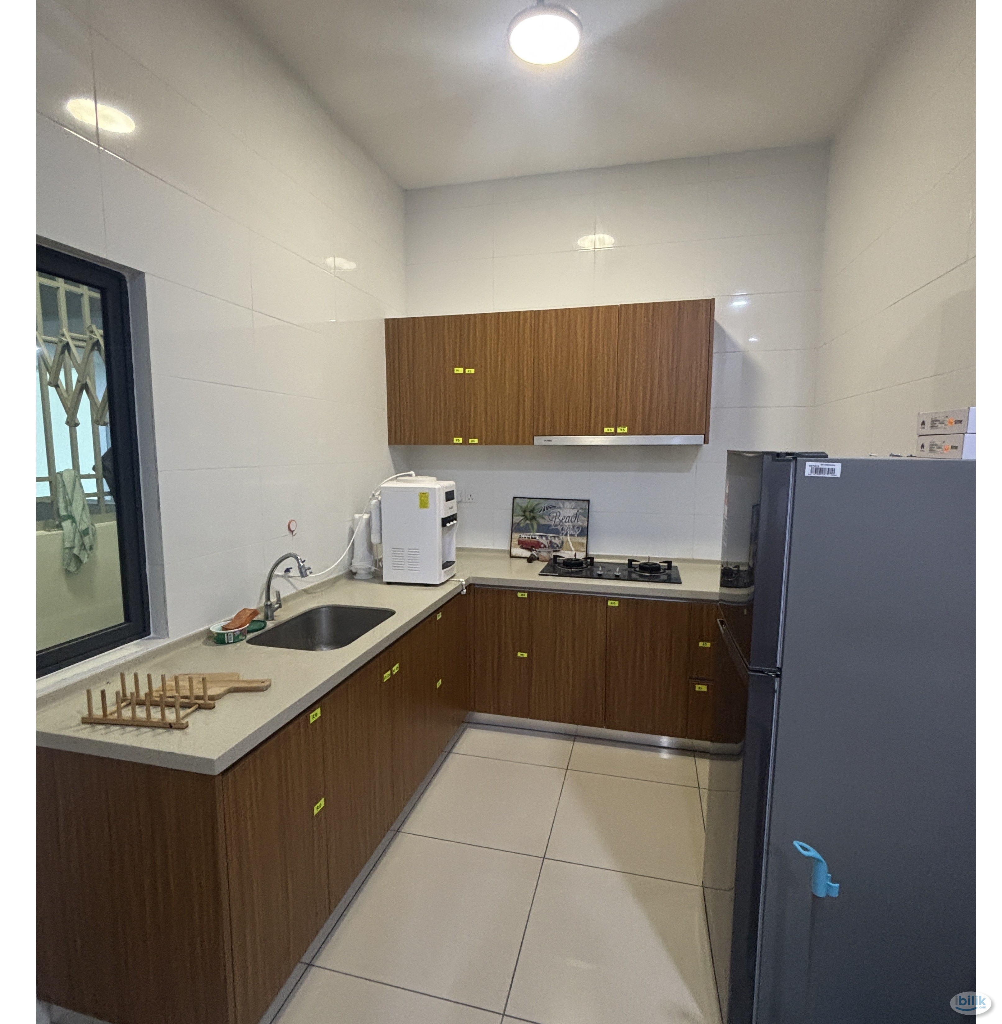 🔥VERANDO RESIDENCY, PJ, NEW CONDO Medium Room🔥Fully Furnish NEW 10” Mattress Aircond Wardrobe Table Chair - Image 4