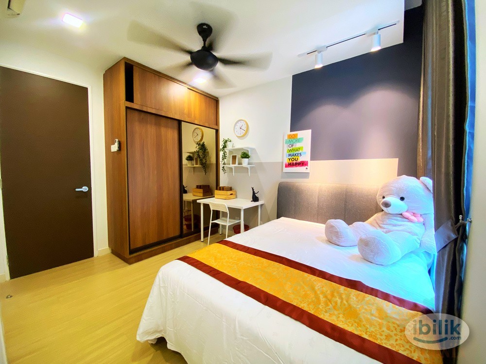 Master Room at H2O Residences, Near LRT Ara Damansara - Image 2