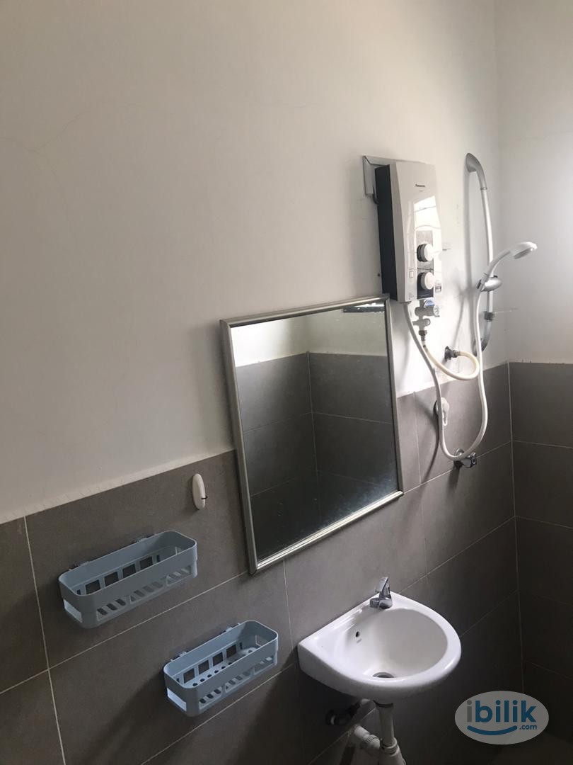 Single Room at Section 14, Petaling Jaya - Image 4