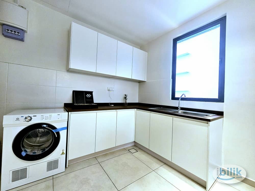 META RESIDENCE, MEDIUM ROOM, MRT - Image 1