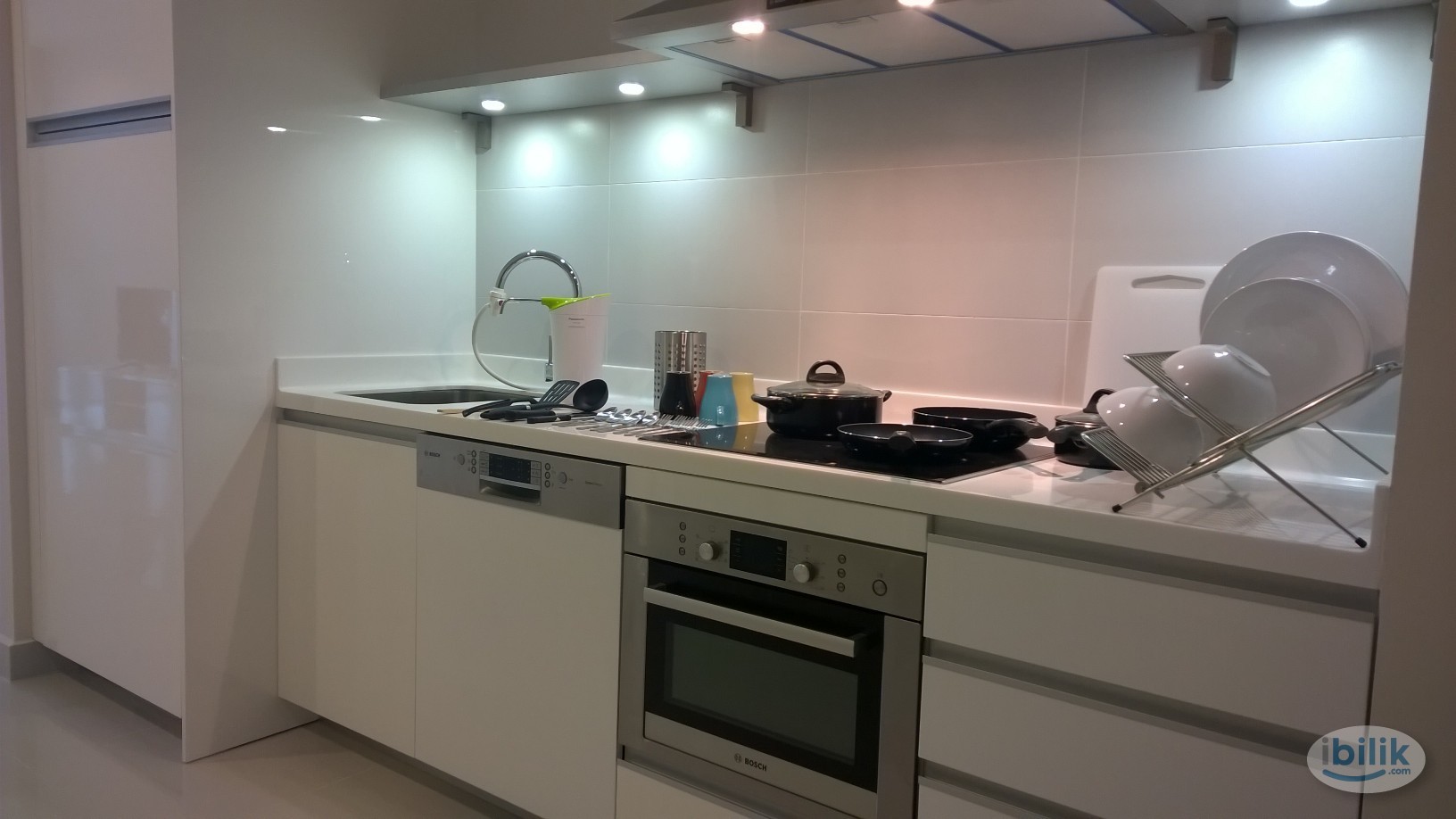 Middle Room at Nadayu28, Bandar Sunway - Image 1
