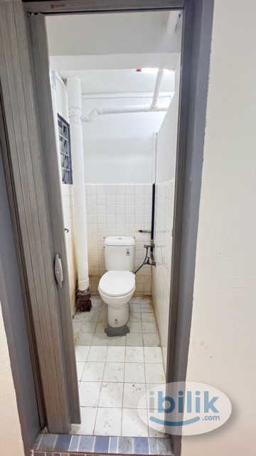 Renovated Room for Rent at Gelugor ! - Image 4