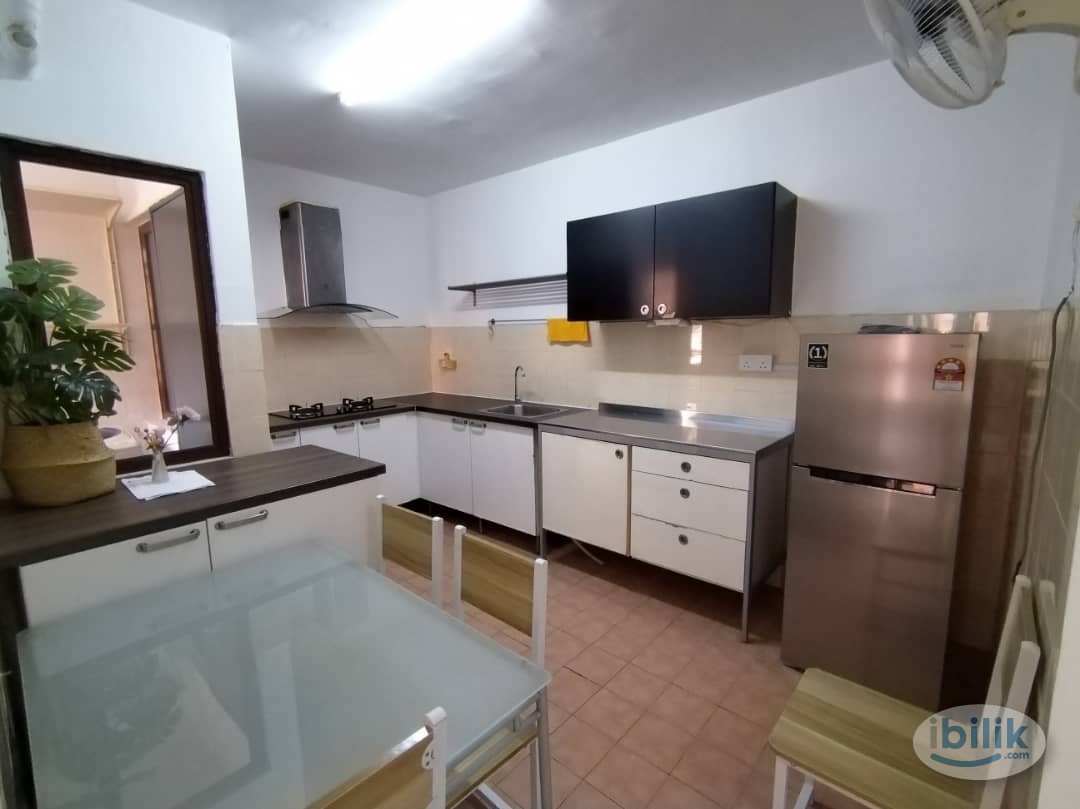 Master Room at Palm Spring, Kota Damansara - Image 3
