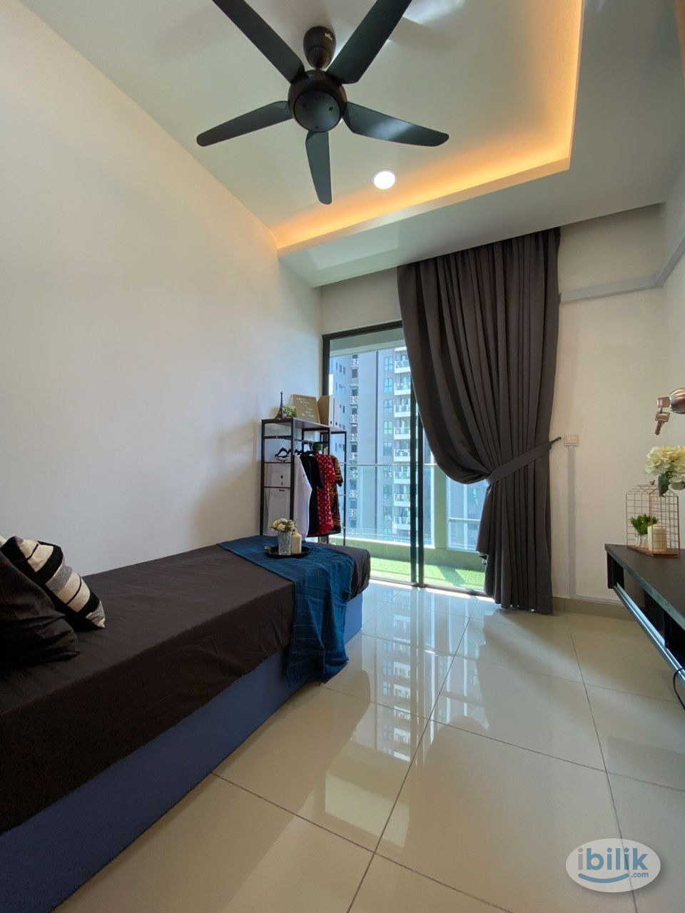 Single Room at Lagoon Perdana, Bandar Sunway - Image 3