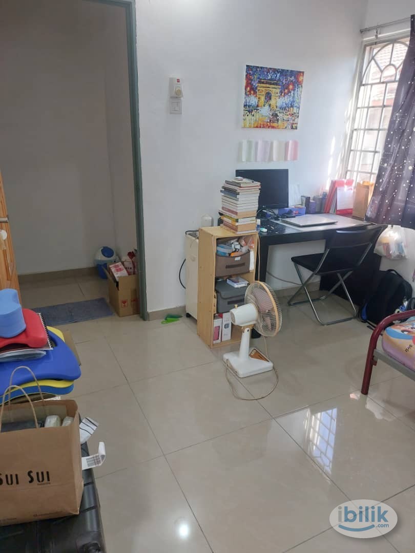 Room with Toilet Bandar Utama - Image 2