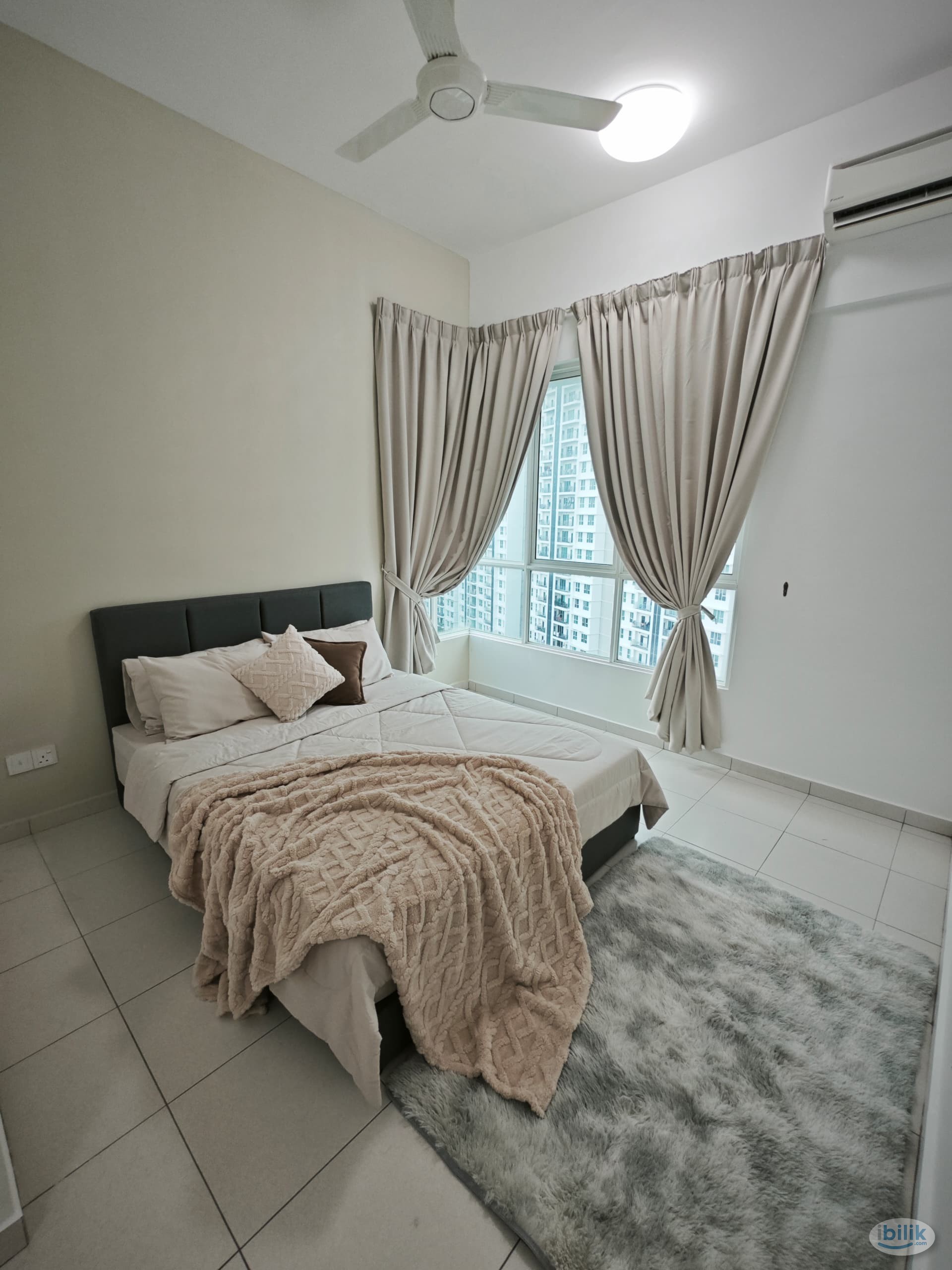 [Female unit] Master Room at Bayan Lepas, Penang - Image 1