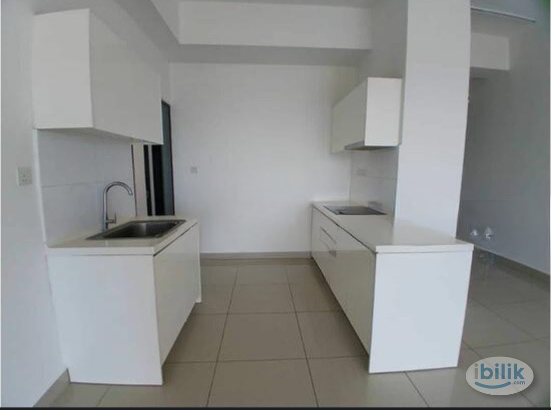 Middle Room at Glomac Centro, Bandar Utama - Image 1