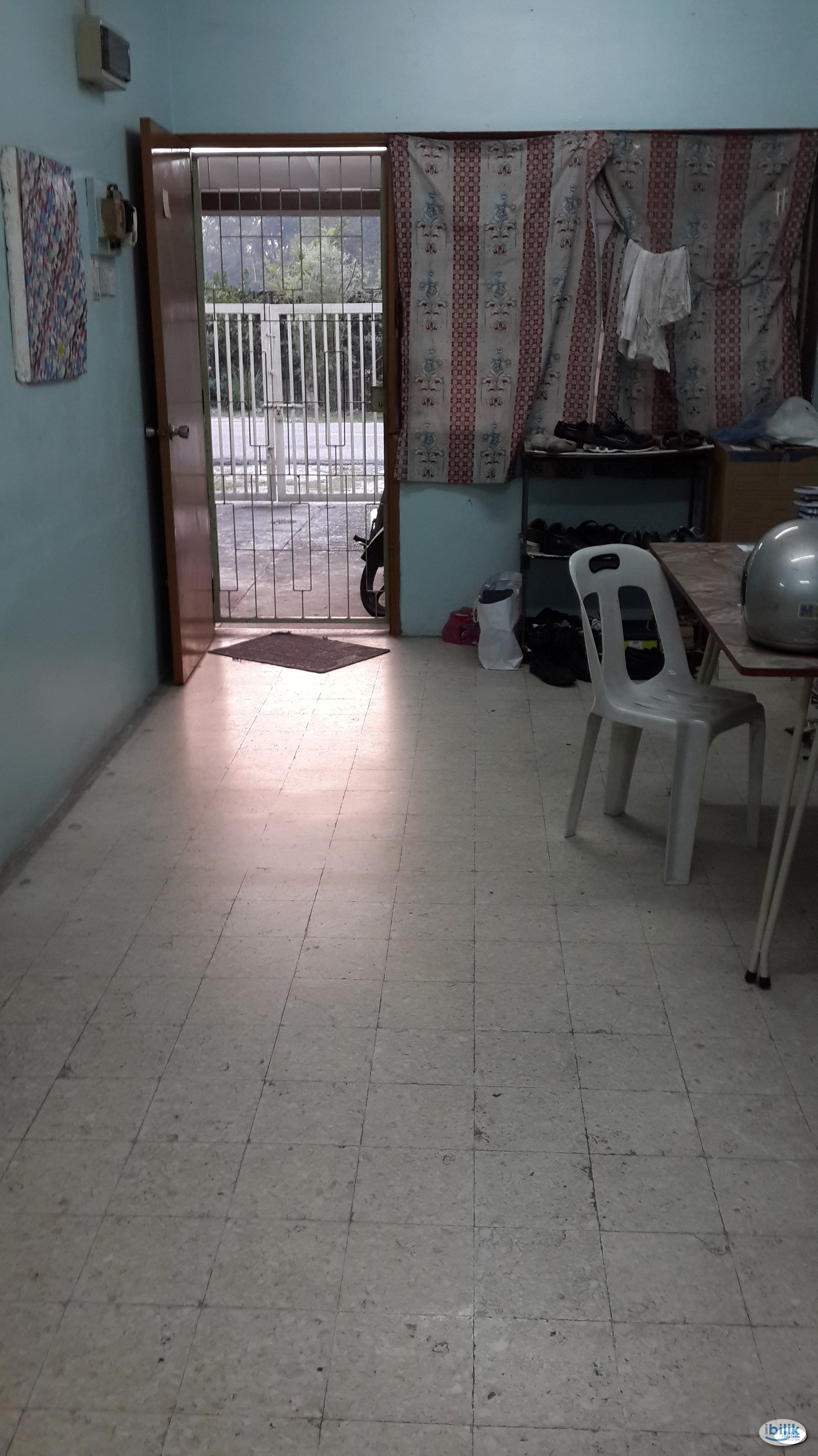 Single Private Room at Taman Sri Serdang - Image 5