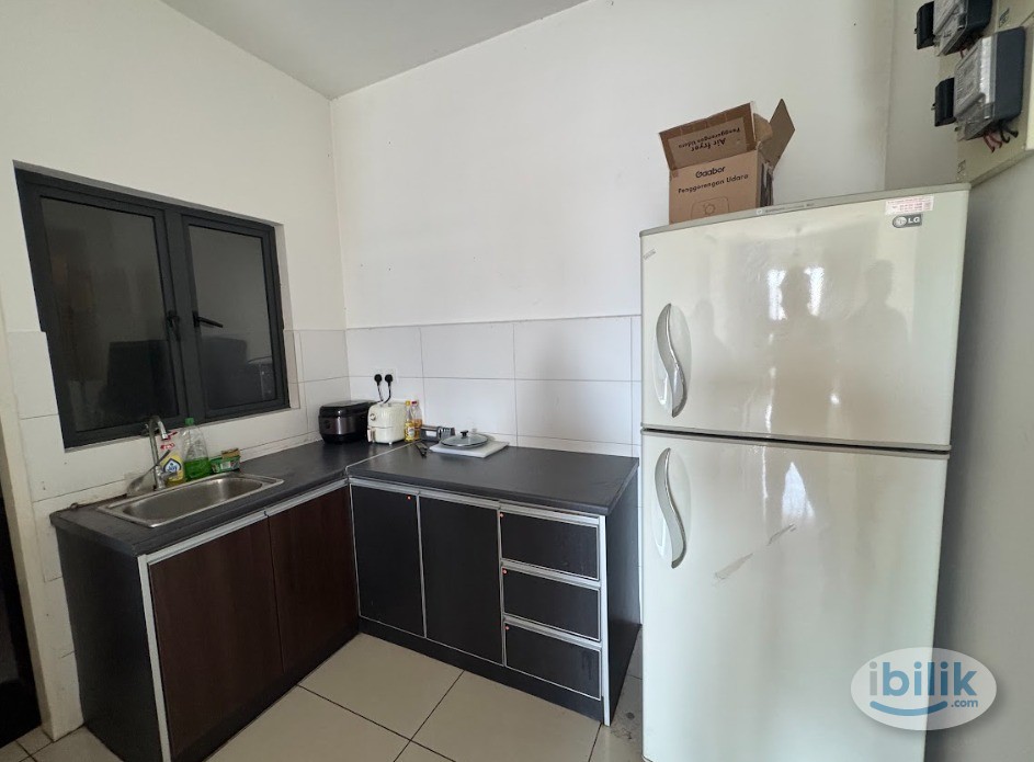 【Low Deposit】Ready to move in + Mix Gender Room - Image 2