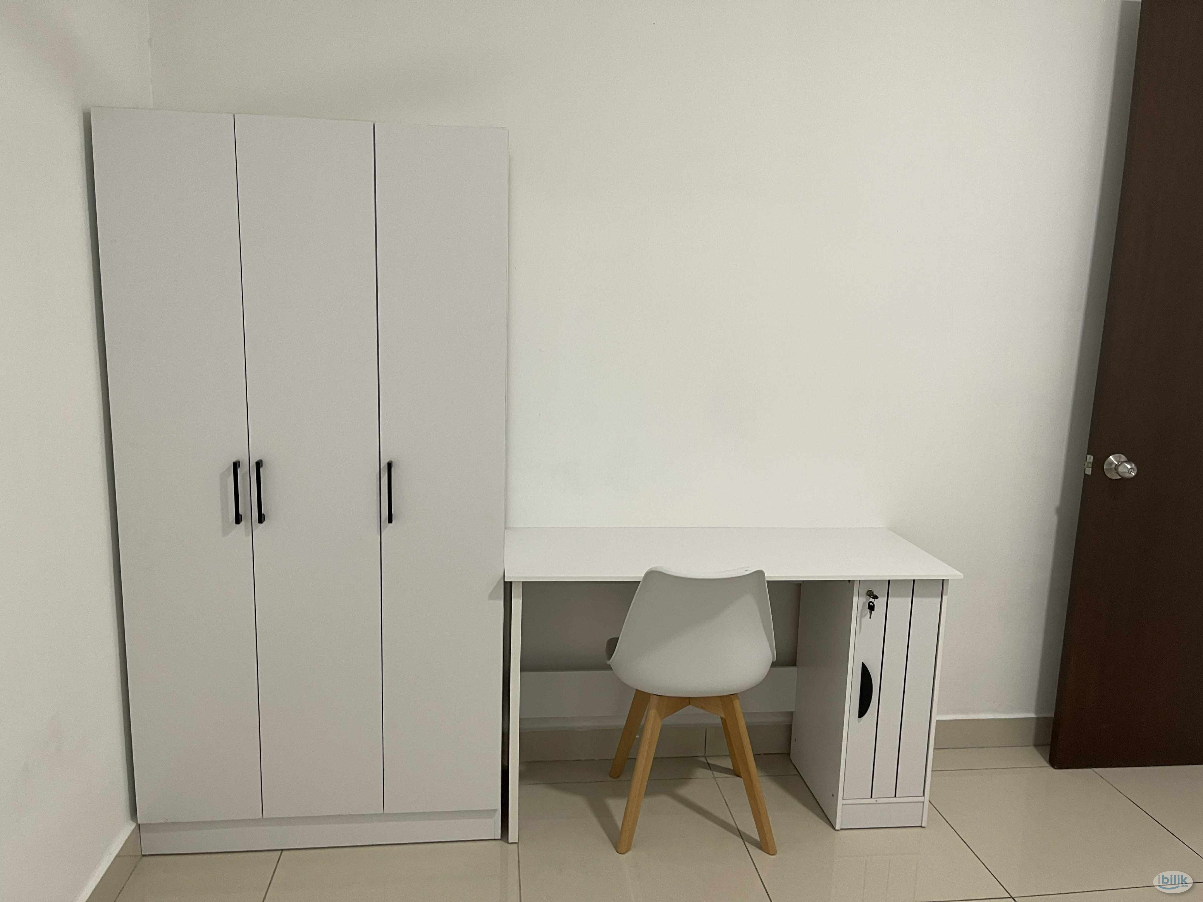 Middle Room at KL Traders Square, Setapak - Image 2