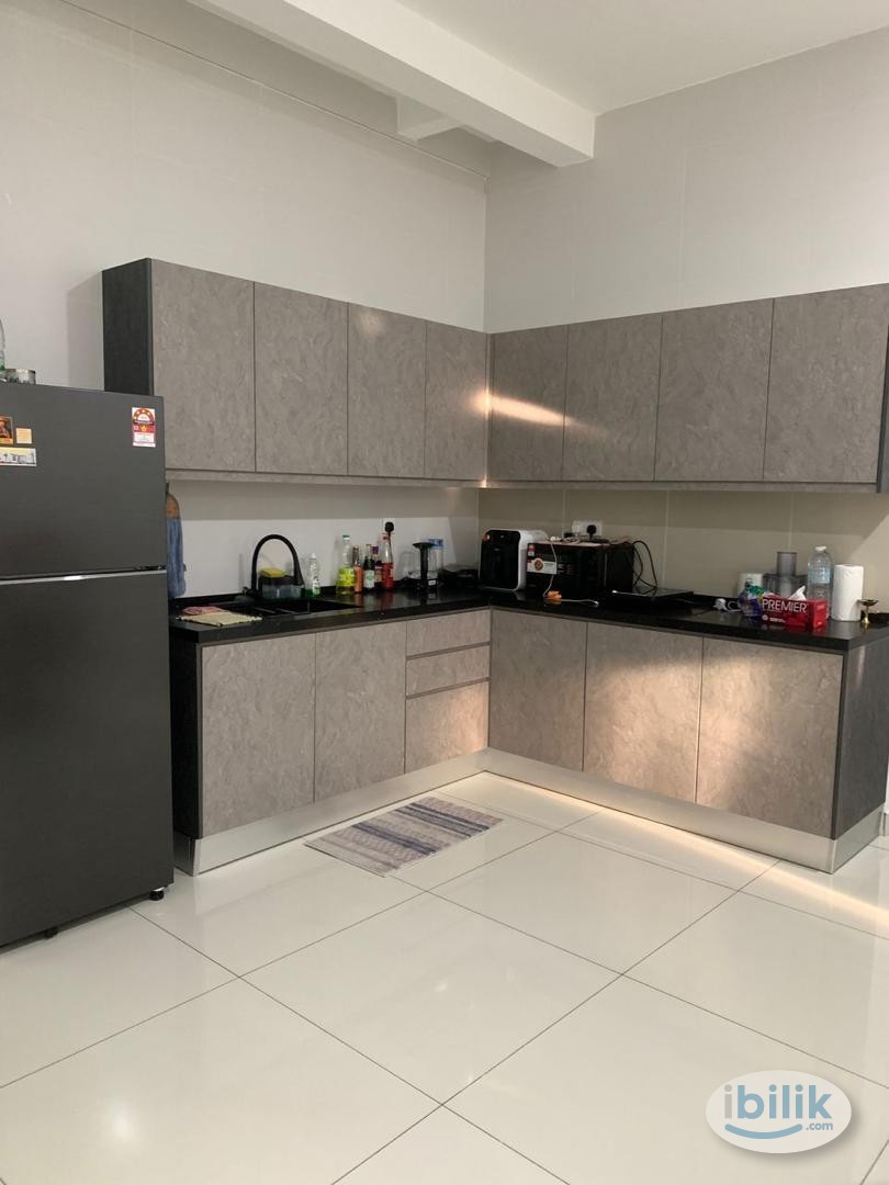 Master Room at Arte S, Bukit Gambier - Image 1