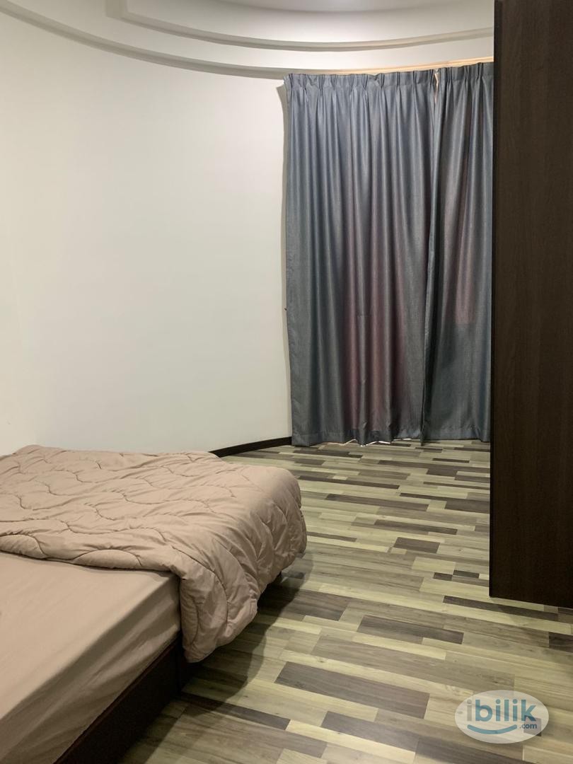 Middle Room at Arte S, Bukit Gambier - Image 2