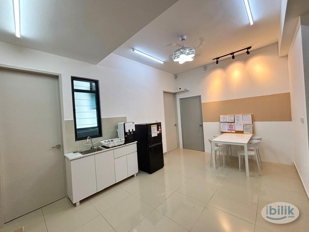 Move in 15/5 NON Partition Room - Female Muslim Unit - Image 1