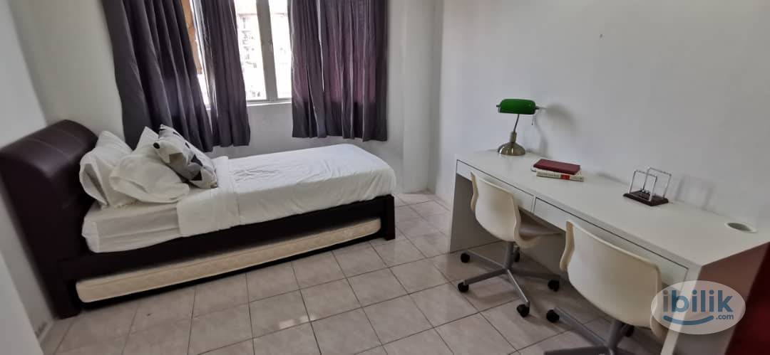 🌟 Female Unit Subang Bestari: Full Furnished Master Room for Rent 🌟 - Image 1