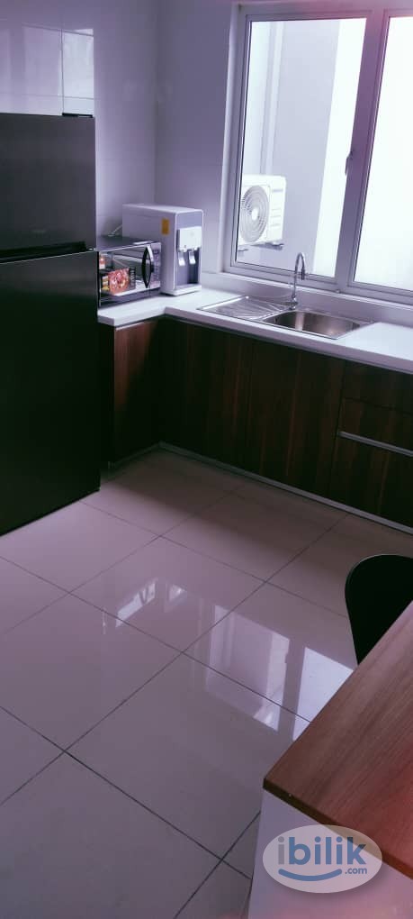 Nadayu 801 Middle Room with Private Bathroom For Rent, Brand New Unit, Near To Help University - Image 2
