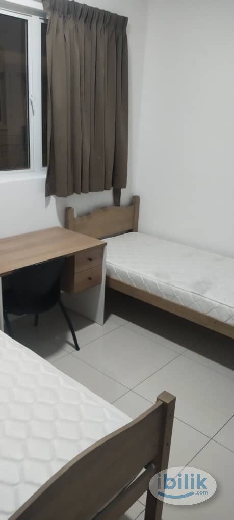 Nadayu 801 Middle Room with Private Bathroom For Rent, Brand New Unit, Near To Help University - Image 5