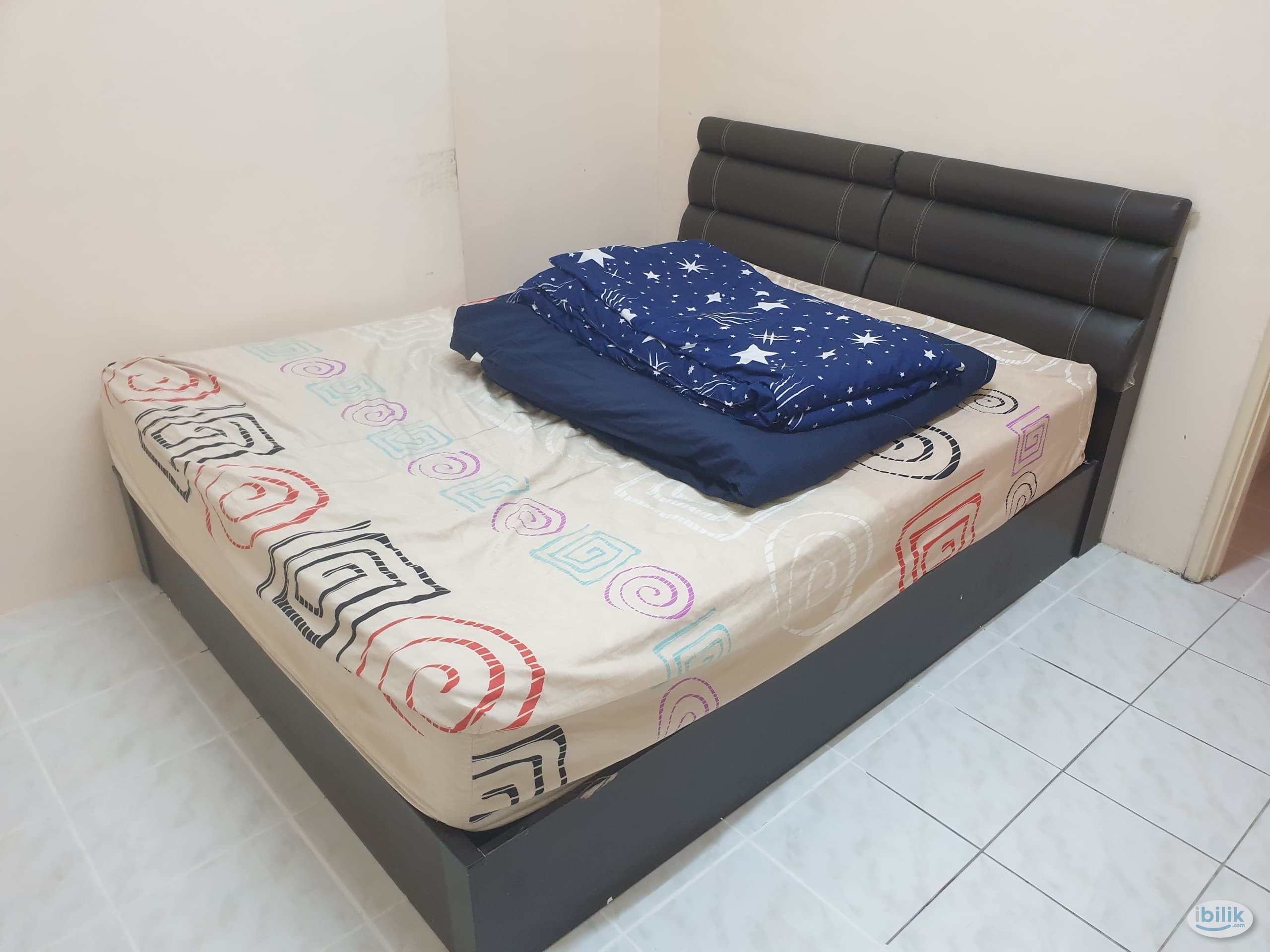 Middle Room at Green Acre Park, Bandar Sungai Long - Image 4