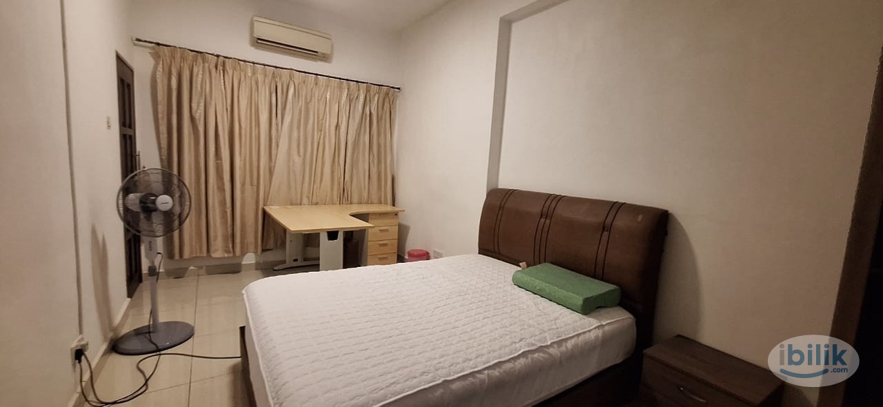 Middle Room at Ampang, Selangor - Image 4