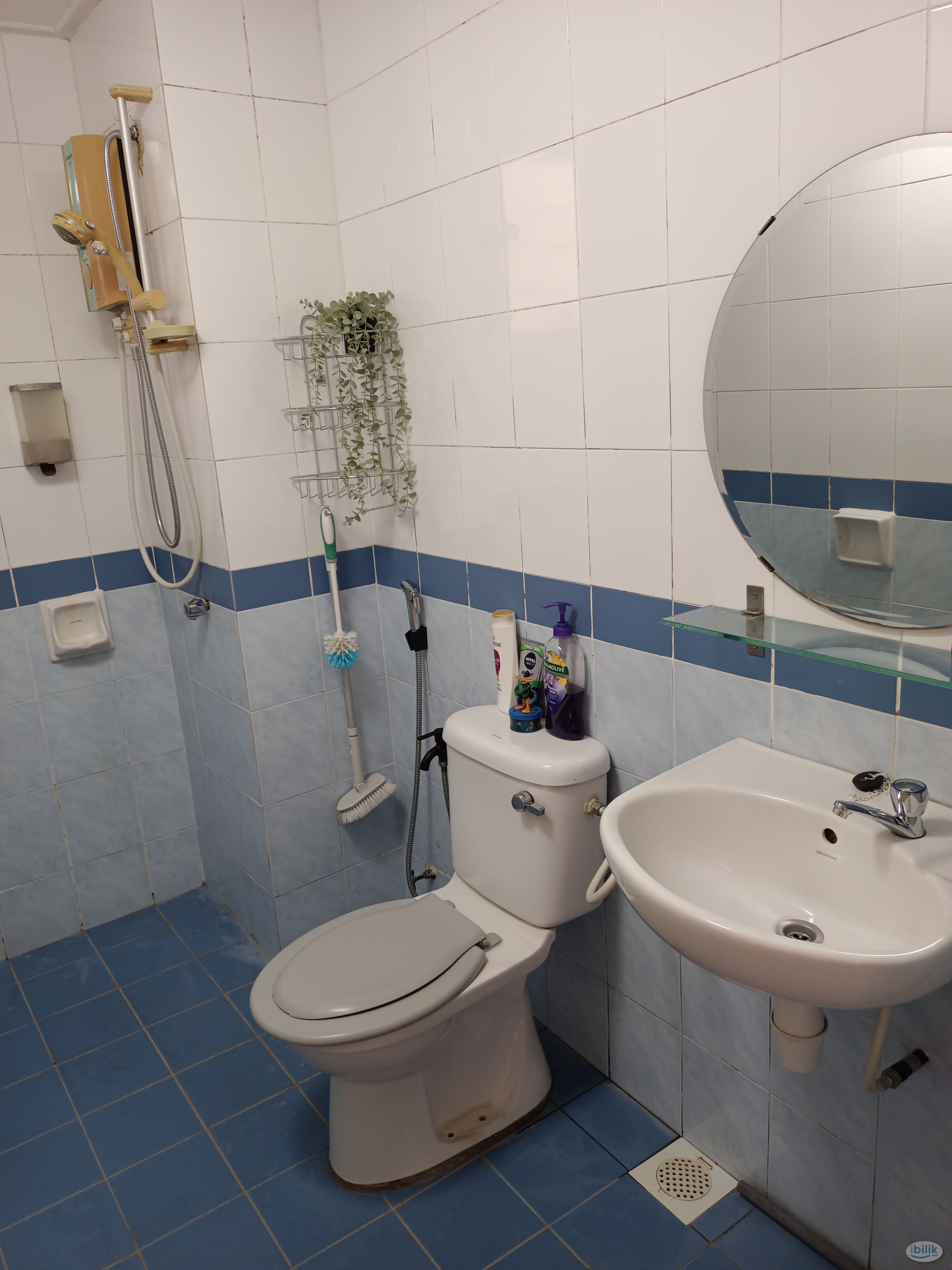 Middle Room for RM670 at D'Shire Villa, Kota Damansara - Image 2