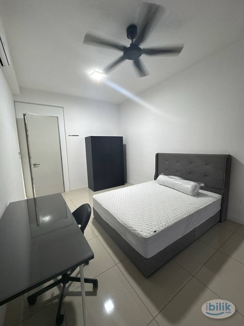Middle Room at Nadayu 801 @ Subang Murni, Shah Alam - Image 1