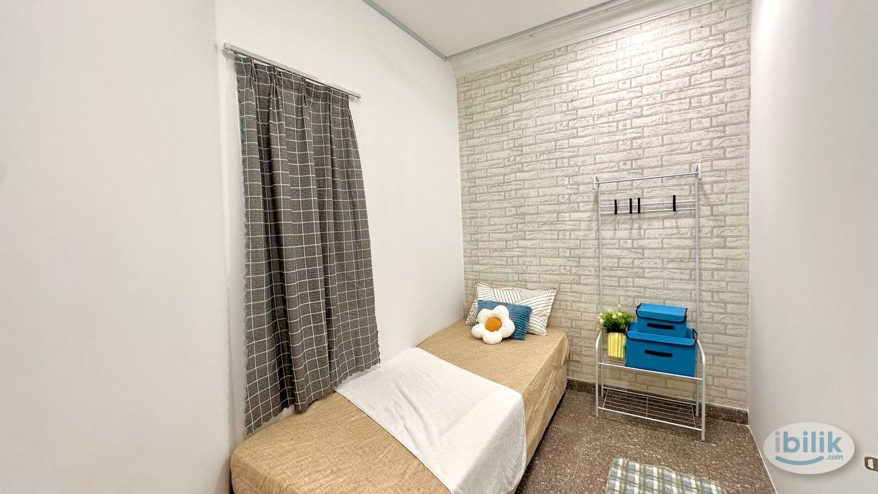 5Min to Mrt Sri Raya!Single room for rent at Taman Putri Jaya near Aeon,Hospital Mall Restaurant UKM - Image 3