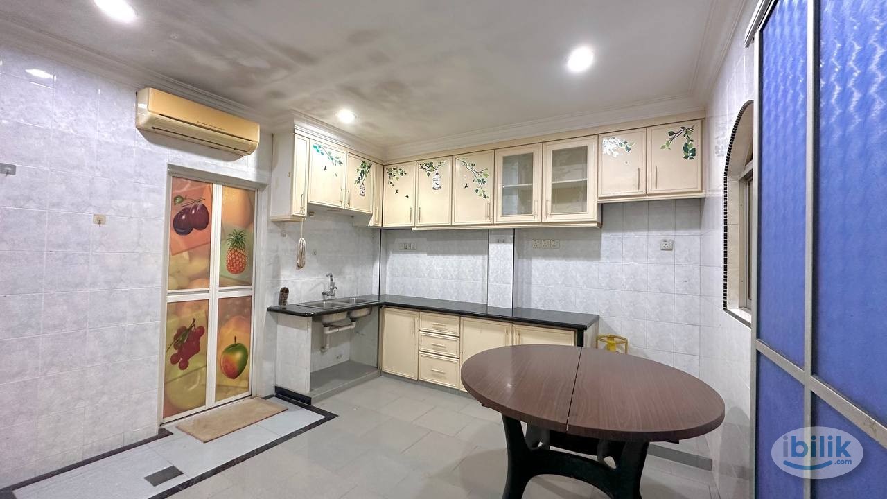 5Min to Mrt Sri Raya!Single room for rent at Taman Putri Jaya near Aeon,Hospital Mall Restaurant UKM - Image 4