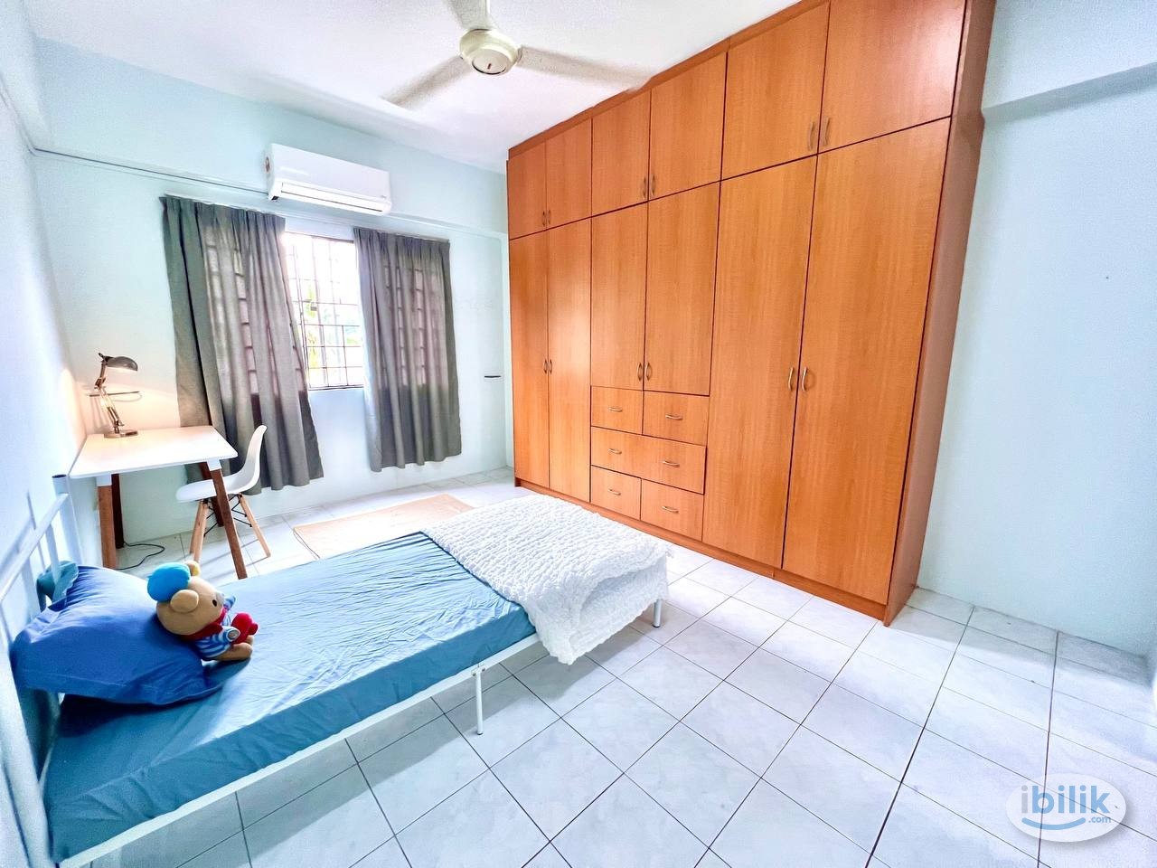 Fully Furnish Master Room for rent at Forest Green Condominium near UTAR University Restaurant Hospital Mall - Image 1