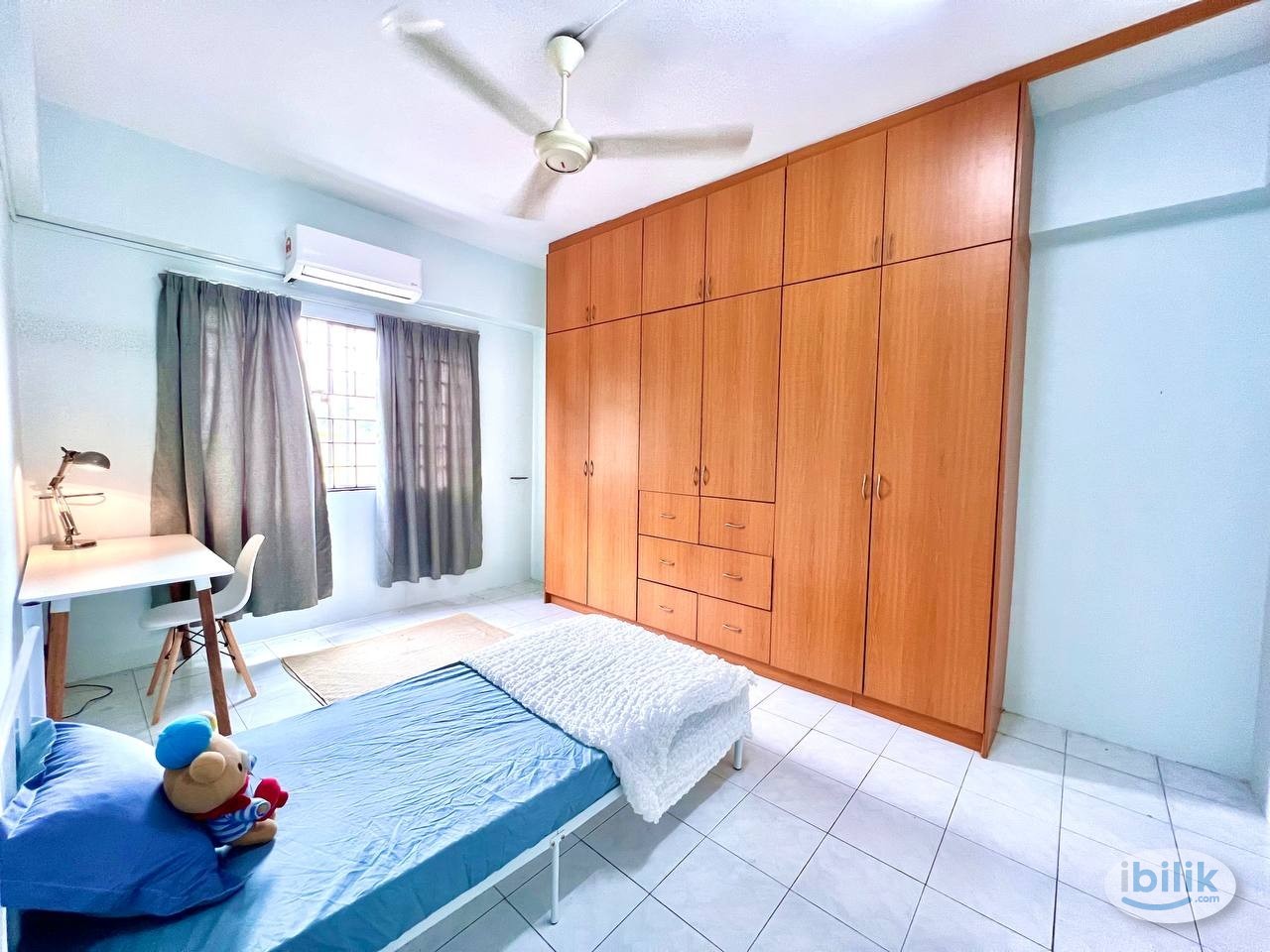 Fully Furnish Master Room for rent at Forest Green Condominium near UTAR University Restaurant Hospital Mall - Image 3
