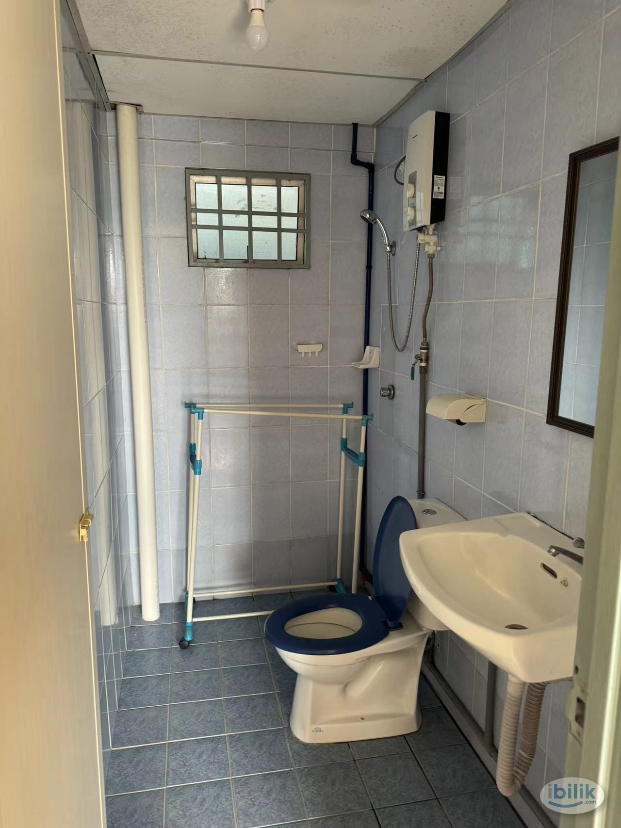 🏠Middle Room @Angkasa Condominiums, Cheras [Male Unit] - Image 4
